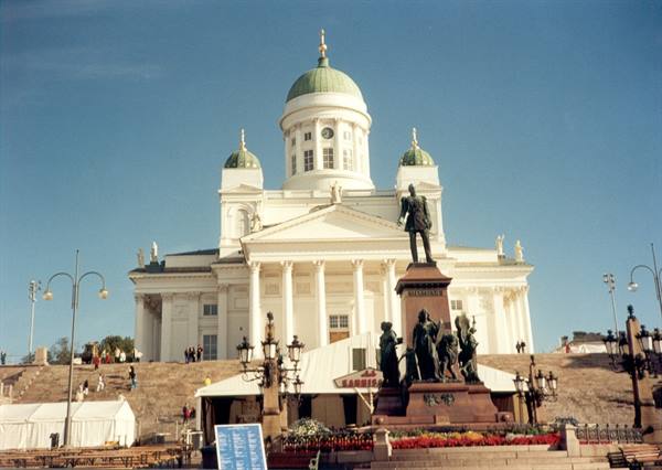 HELSINKI-LUTHERAN CATHEDRAL TUOMIOKIRKKO