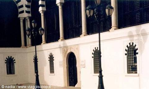 TUNIS