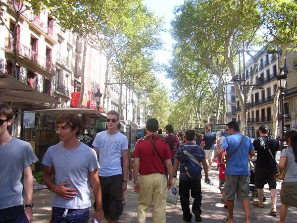 BARCELONA - LA RAMBLA