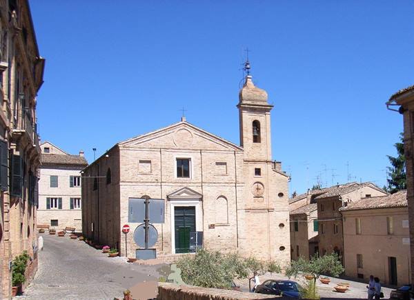 RECANATI - SATURDAY SQUARE OF THE VILLAGE