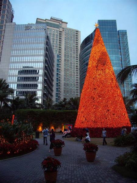 Manila - Christmas at Rockwell