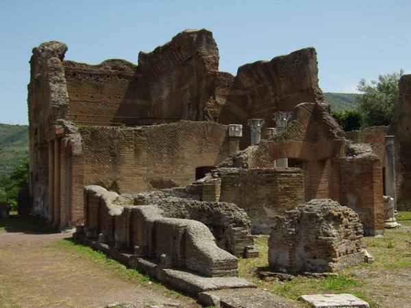 Villa Adriana - Temple