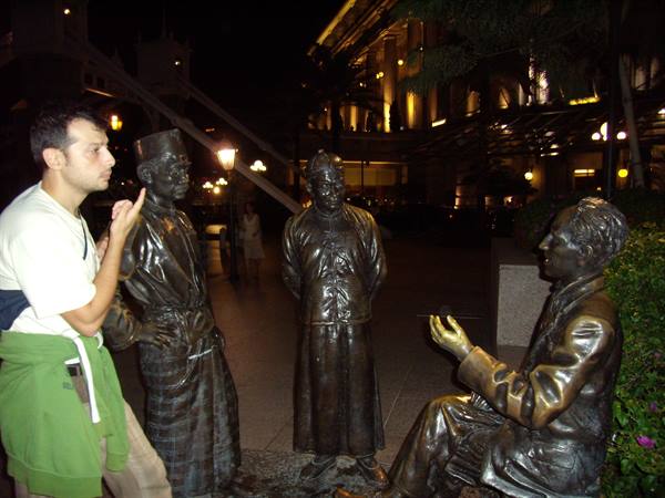 Singapore - A bit of chat...