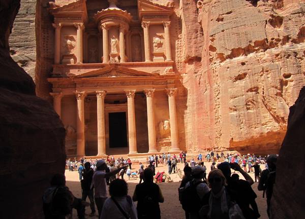 El Khasneh (The Treasury)