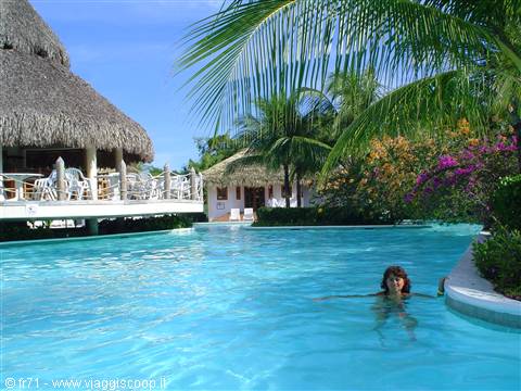 BARCELO OCEAN VILLAGE POOL