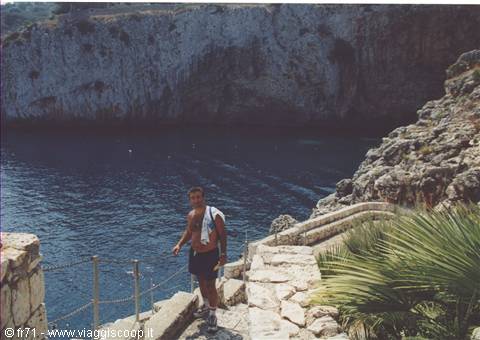 zinzulusa caves