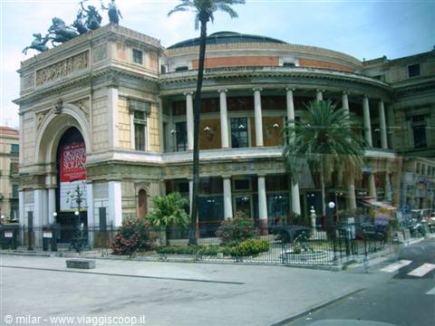 Palermo: Politeama theatre