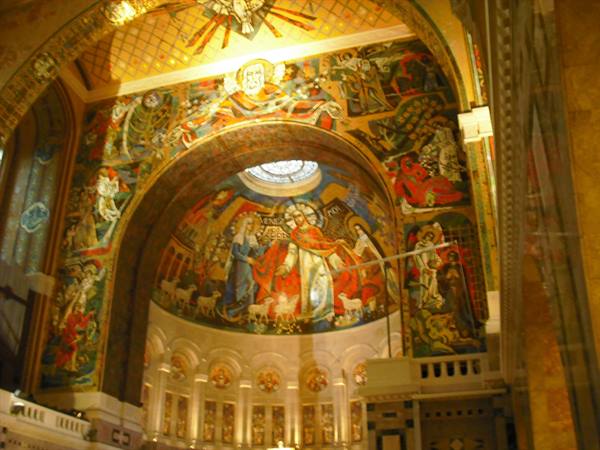 Golden Byzantine mosaics in the apse of the Basilica of Sainte-Thérèse, Lisieux