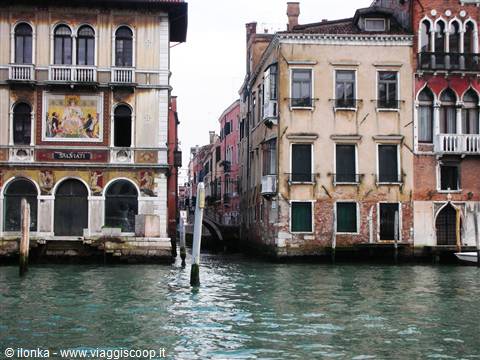 on the canal among little alleys