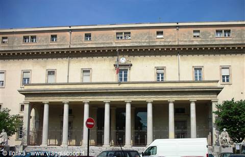 courthouse