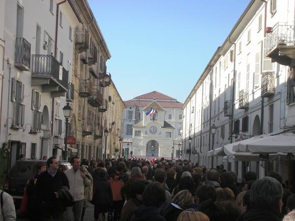 queue for the ticket office