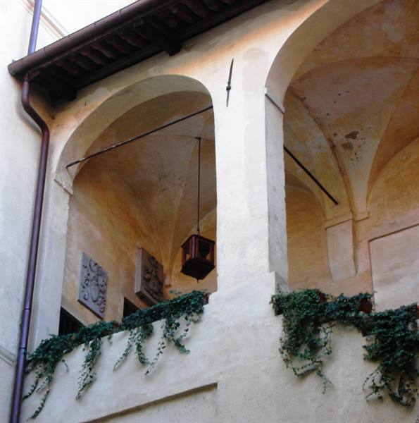 external staircase, garden