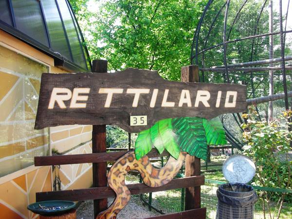 reptile house entrance