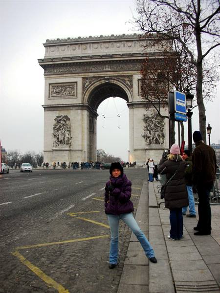 me & the arc de triomphe