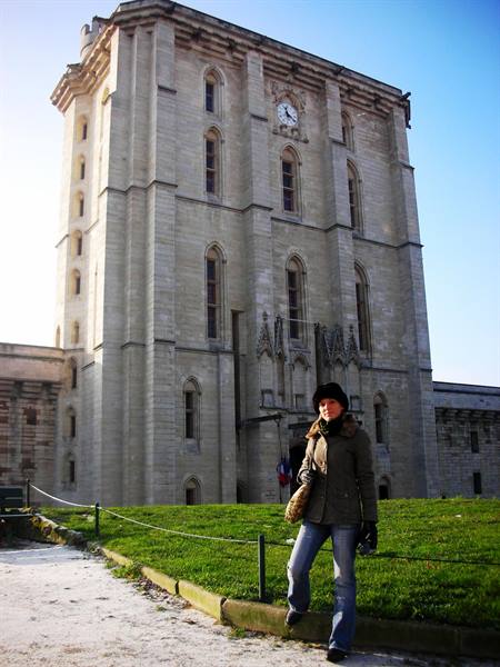 entrance to Vincennes castle