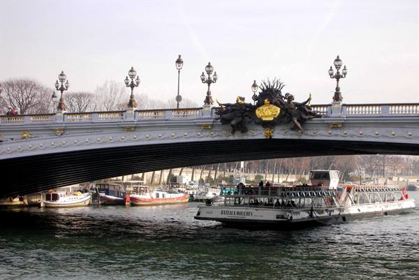 Paris bateaux mouches on the Seine 