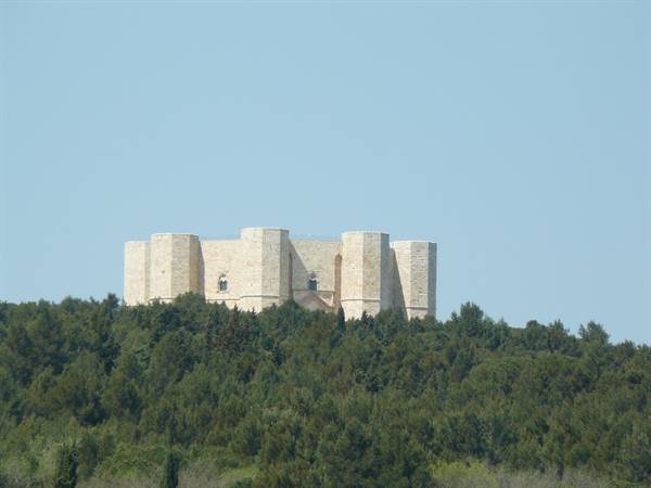Casteldelmonte