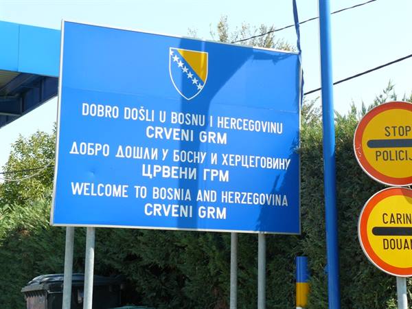 Welcome in Bosnia - Border between Croatia and Bosnia at Veliki Prolog