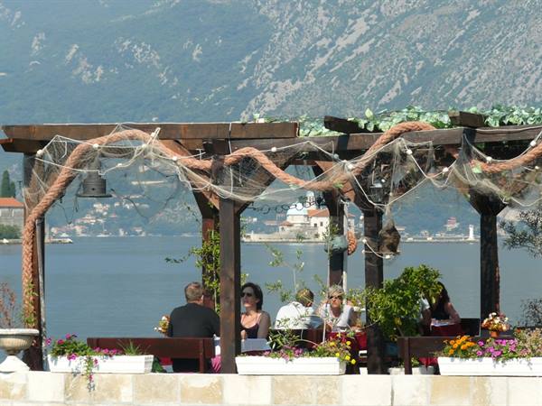 PERAST