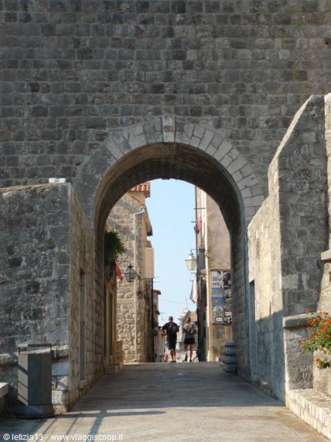 DUBROVNIK - Ploce Gate
