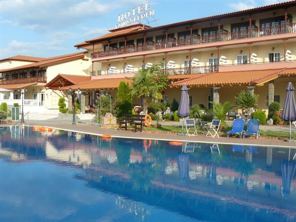Kalampaka - Hotel Famissi Eden