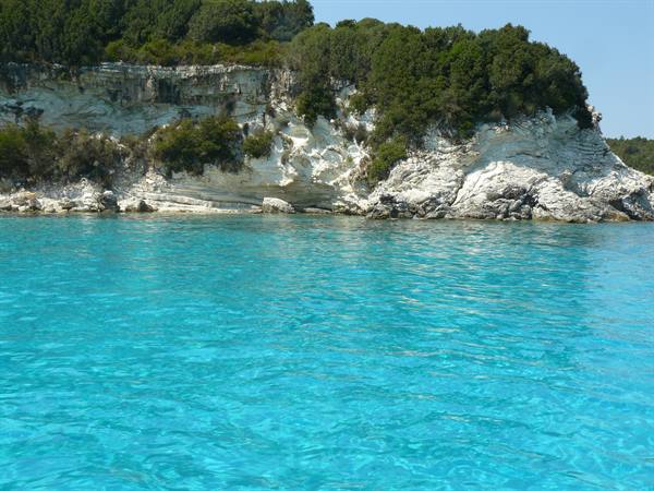 ANTIPAXI - VOUTOUMI, East Coast