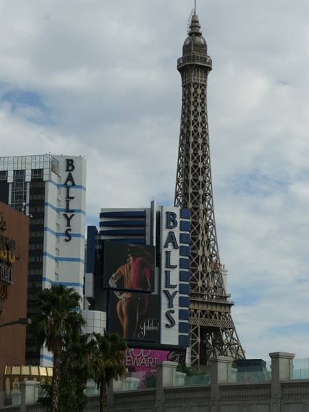 Paris Paris & Ballys