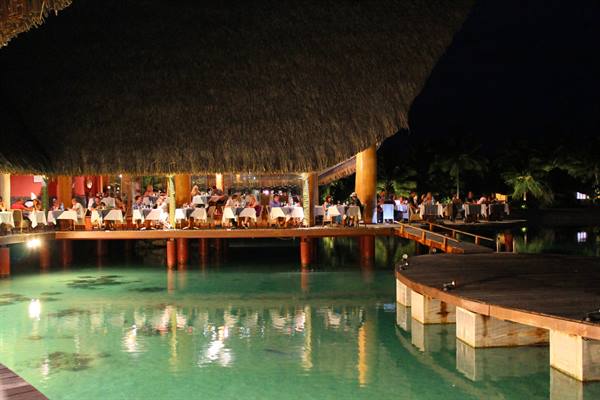 Les Tipaniers Restaurant