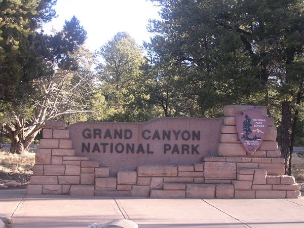 Grand Canyon NP - Park Entrance