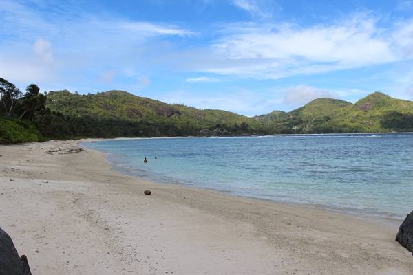 Baie Lazare