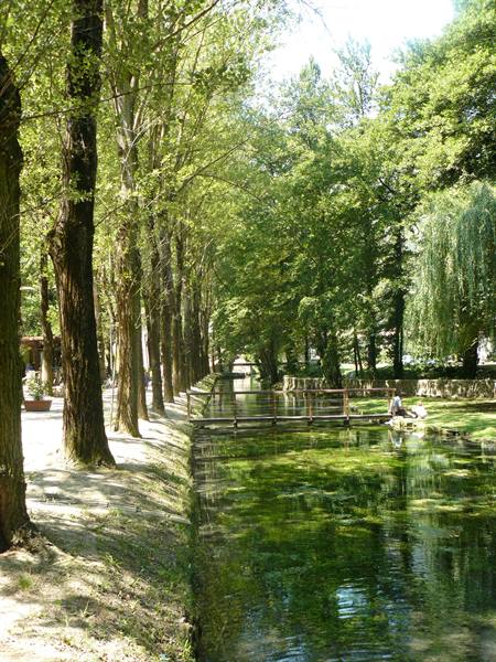 Scheggino, valcasana Springs