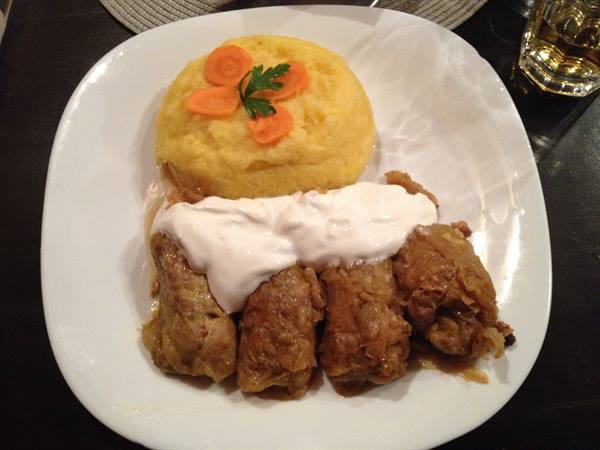 Dinner in Sighisoara - Sarmale cu mamaliga