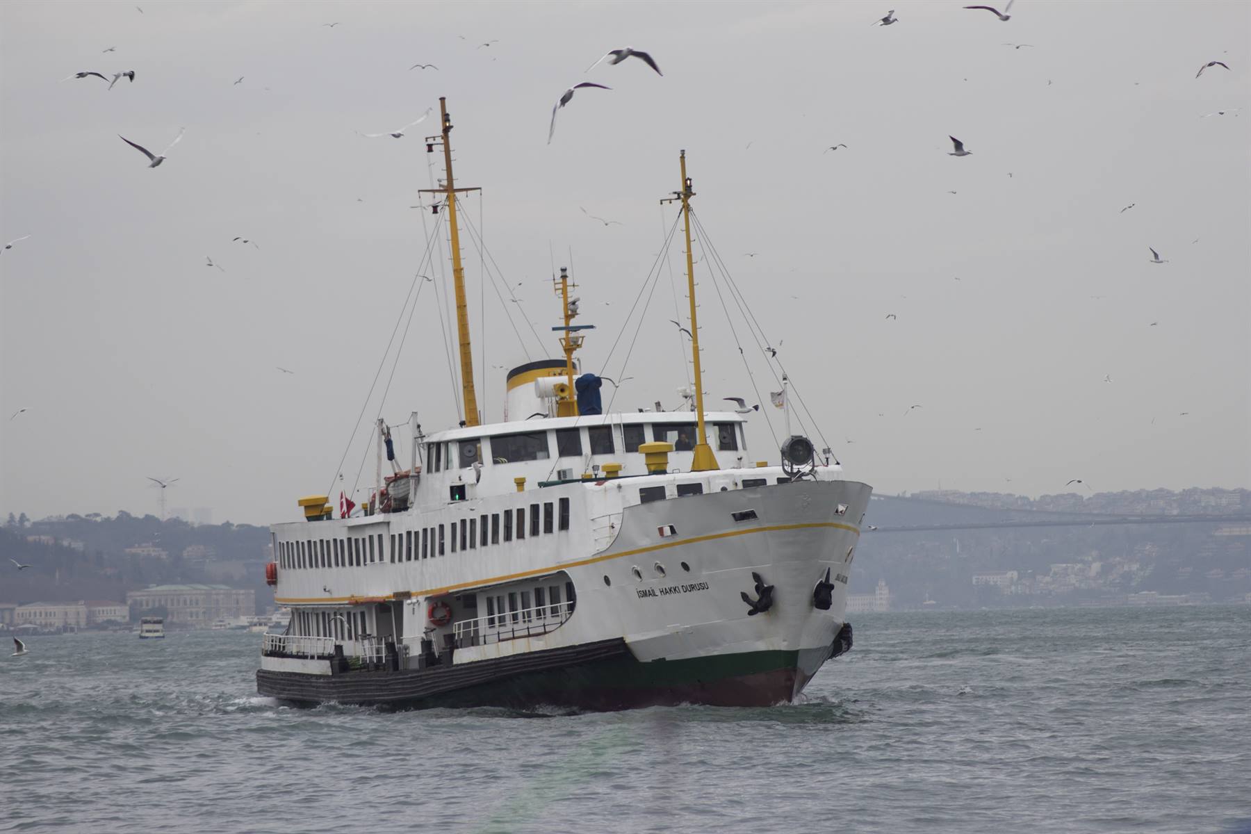 Eminonu - Traghetto sul Bosforo
