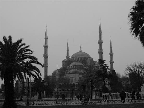 Snowfall at the Blue Mosque