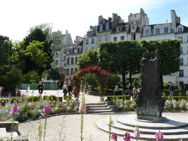 Latin Quarter