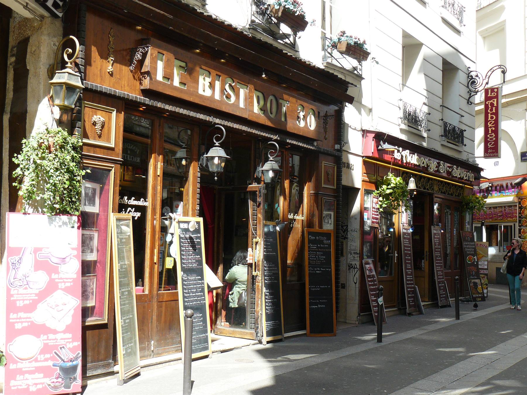 Quartiere Latino -St.André des Arts