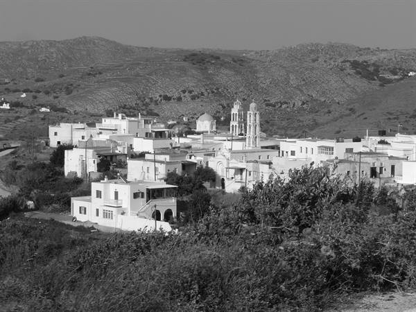 On the roads of Tinos