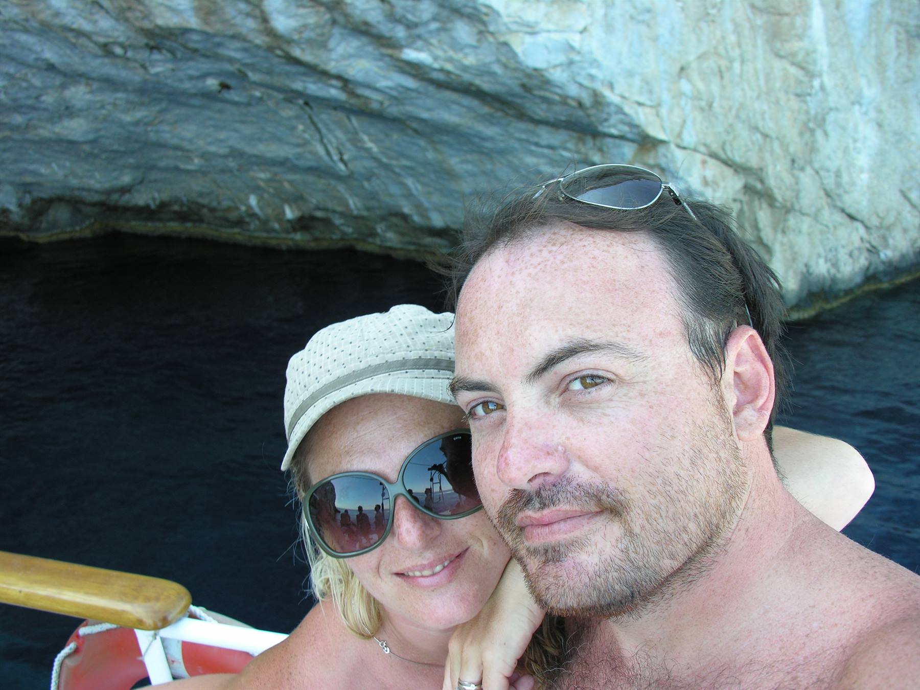 Giorgitsi Cave