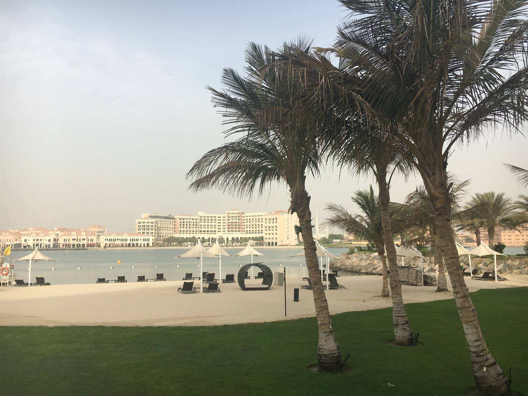 Traders Hotel Qariat al Beri