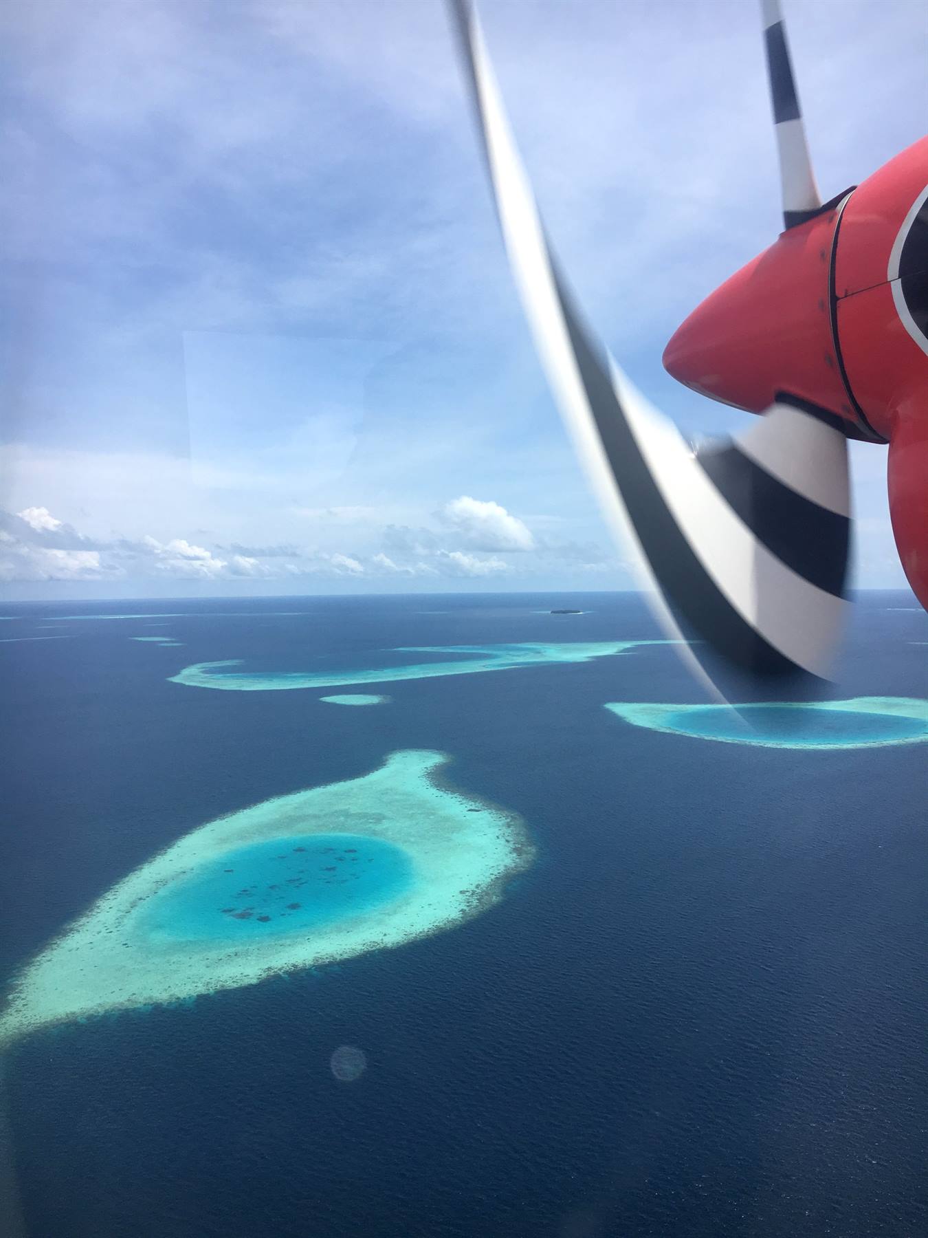 In volo sulle Maldive