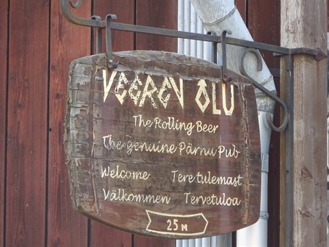 Wooden sign of Veeager Olu pub, draught beer, in Pärnu