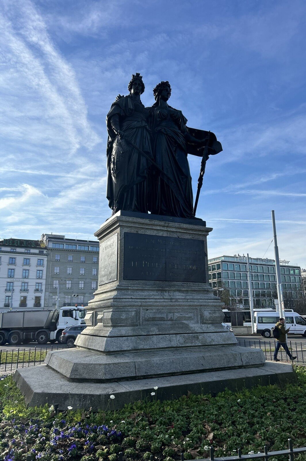 Il monumento alla Costituzione