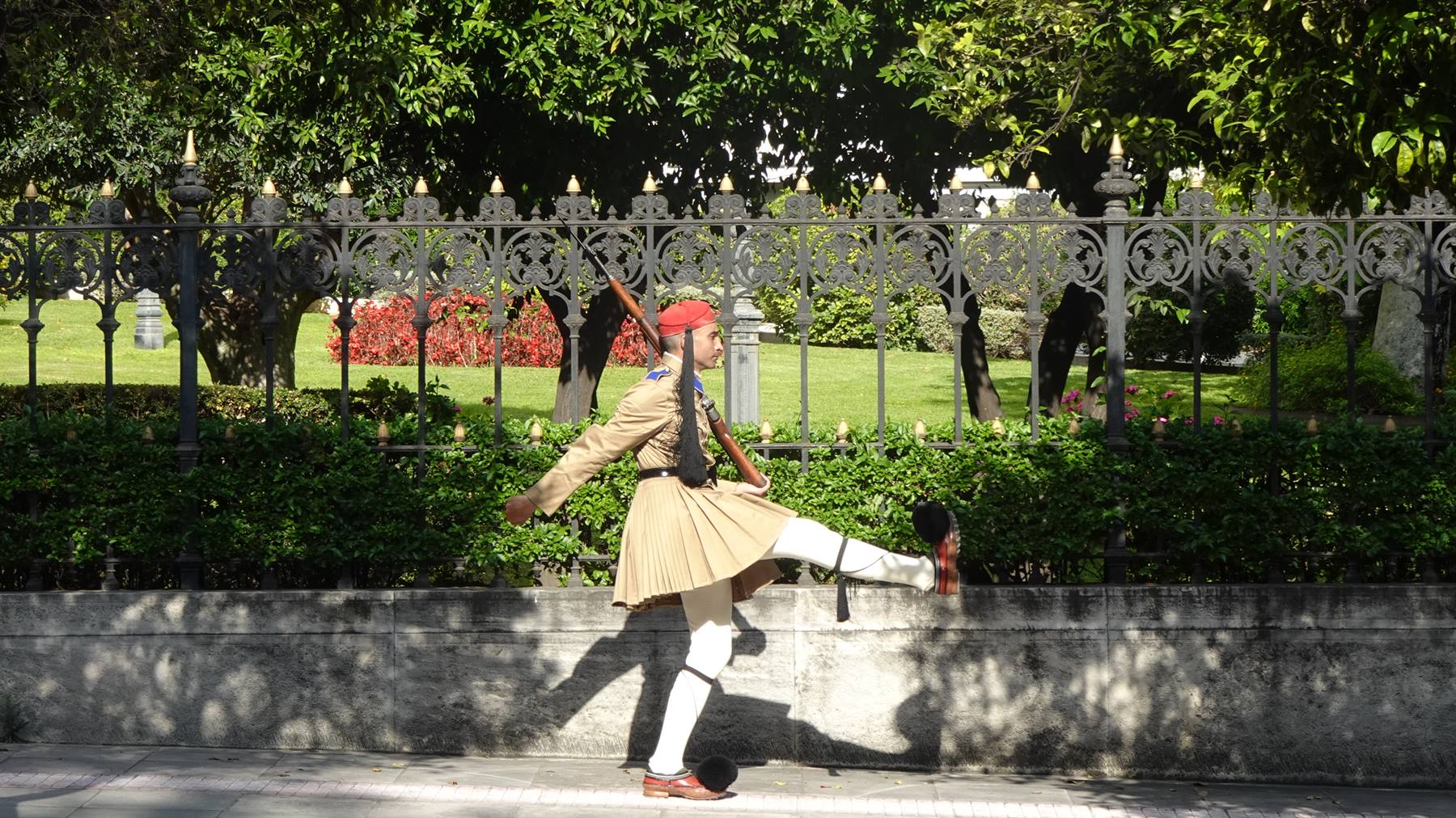 Davanti al Palazzo Reale