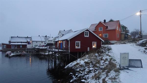 Henningsvaer