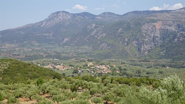 Green hills and a quiet village: you'd want to stay forever.