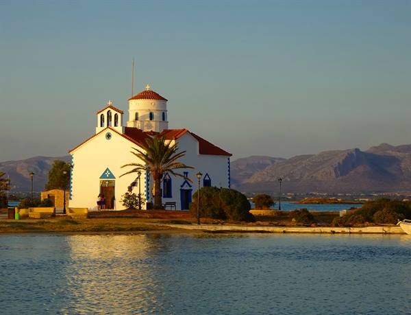 The little white church at sunset: a moment suspended in the heart.
