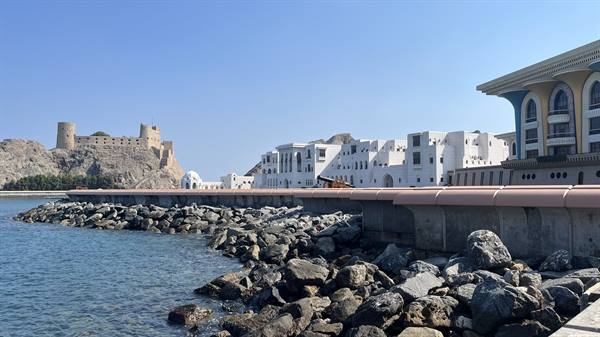 Al Alam Palace