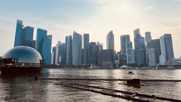 Sunset over the bay: Singapore shining, a heart full of memories.