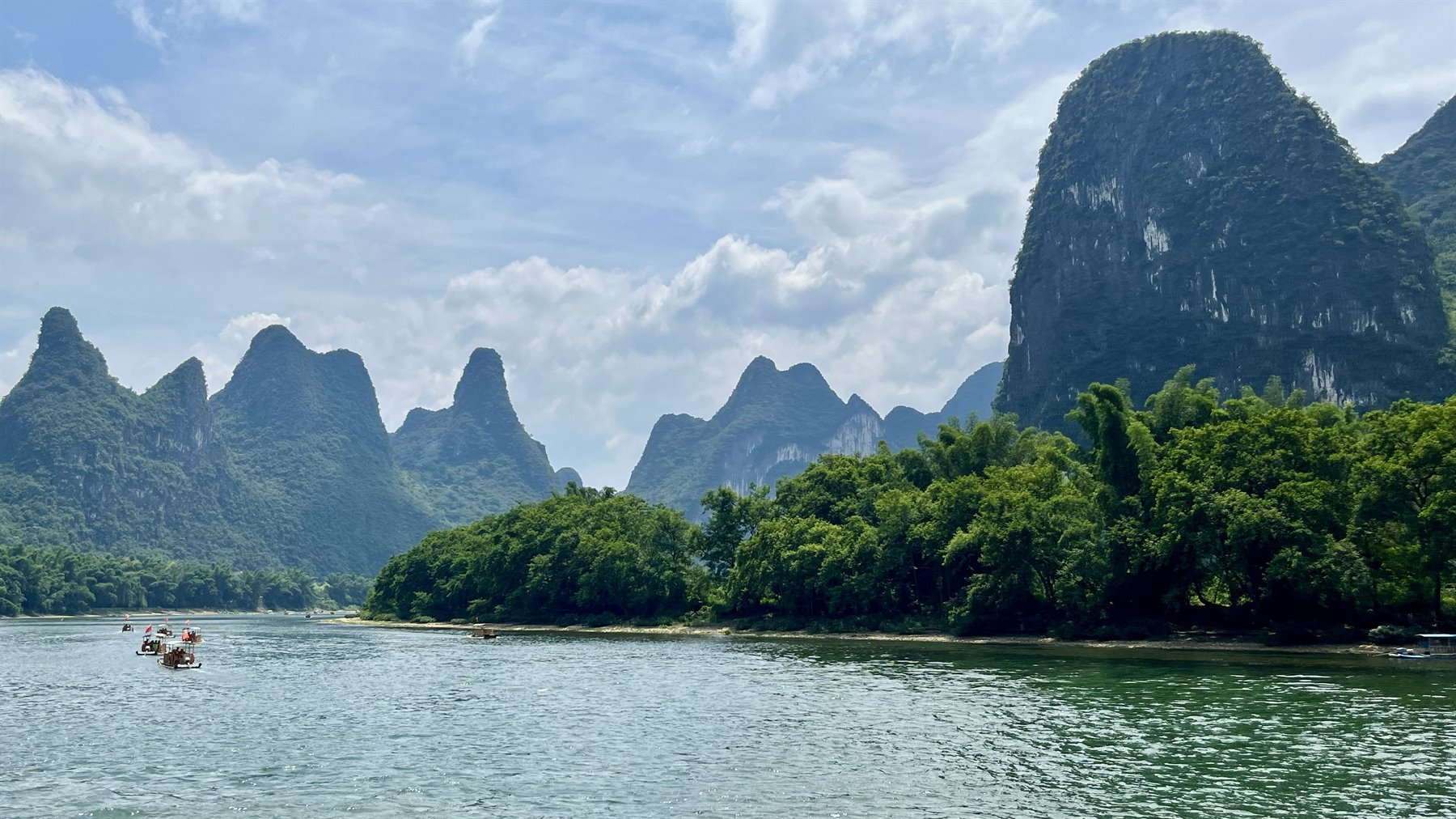 Il fiume Li tra i picchi carsici — dal diario «L'Immensa Cina» di letizia13