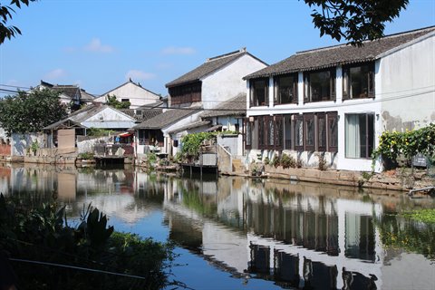 Tong-Li Ancient Town